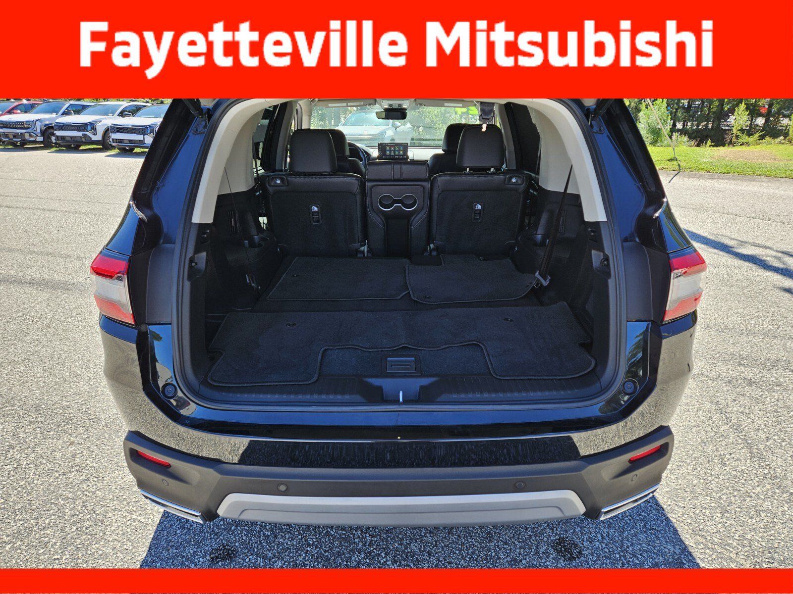 Used 2024 Honda Pilot Touring image 18
