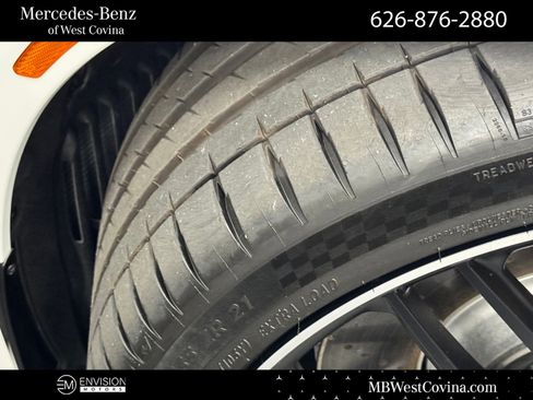 Used 2024 Mercedes-Benz SL 55 AMG 4MATIC image 22