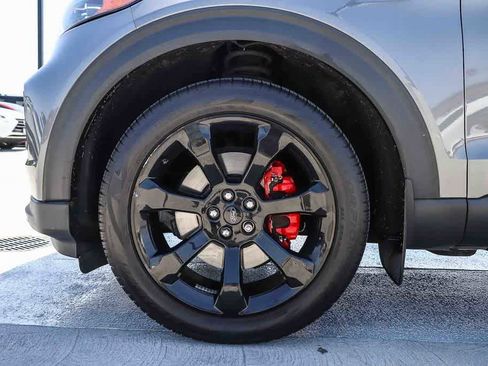 Used 2023 Ford Explorer ST w/ ST High-Performance Pack AWD/4WD image 11