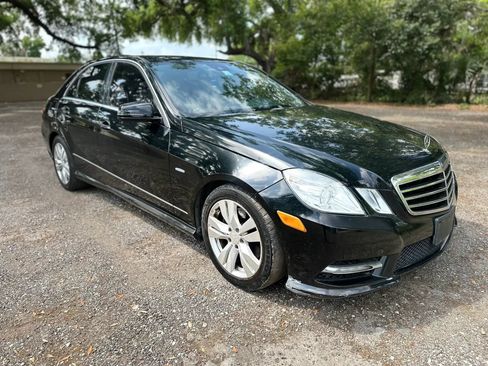 Used 2012 Mercedes-Benz E 350 BlueTEC Sedan image 3