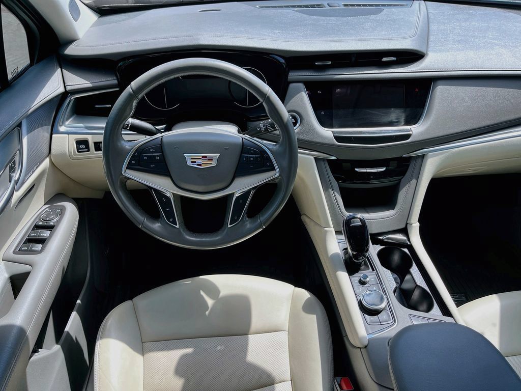 Used 2022 Cadillac XT5 Premium Luxury w/ LPO, Floor Liner Package FWD image 24