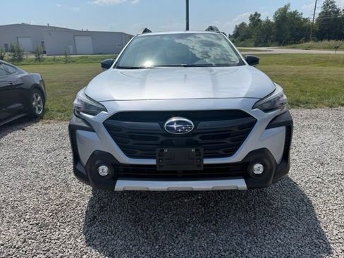 Used 2024 Subaru Outback Limited AWD/4WD image 2