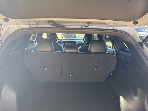 Used 2023 Kia Sportage X-Line image 13
