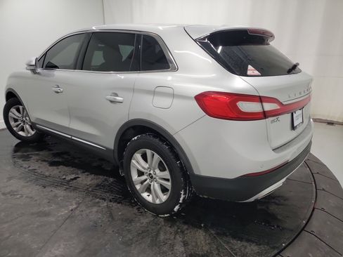 Used 2016 Lincoln MKX Premiere w/ Cargo Accessories Package image 6