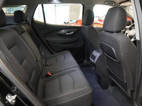Used 2024 GMC Terrain SLE w/ Driver Convenience Package FWD image 31
