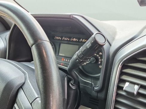 Used 2019 Ford F150 XLT w/ Equipment Group 302A Luxury AWD/4WD image 18