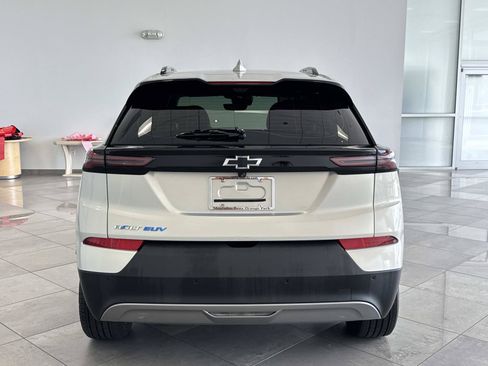 Used 2023 Chevrolet Bolt EUV Premier FWD image 25