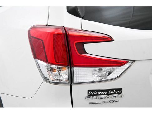 Used 2021 Subaru Forester Limited AWD/4WD image 26