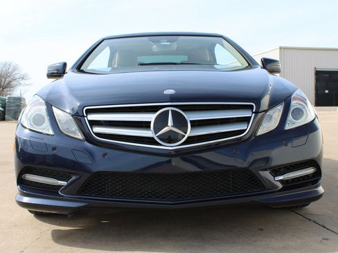 Used 2012 Mercedes-Benz E 550 Cabriolet image 19