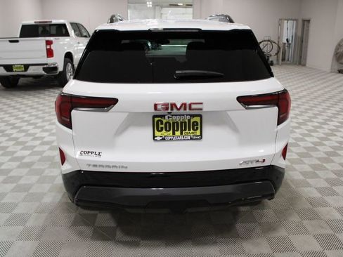 New 2026 GMC Terrain AT4 image 10