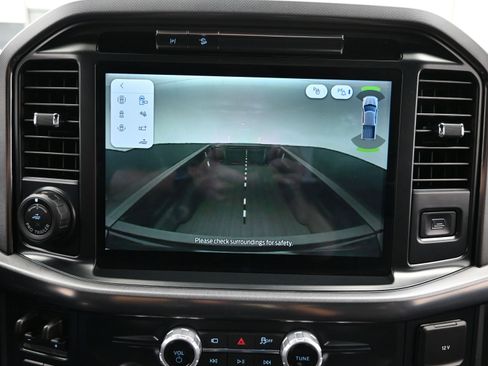 Used 2025 Ford F150 Platinum w/ FX4 Off-Road Package image 31