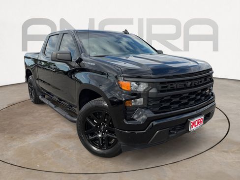 Used 2024 Chevrolet Silverado 1500 Custom image 4