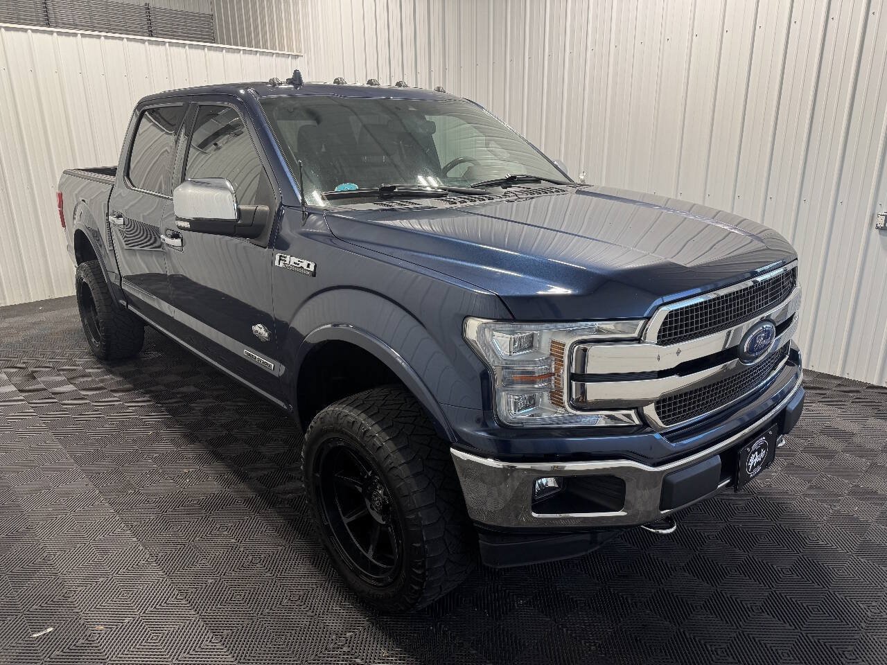 Used 2018 Ford F150 King Ranch w/ Equipment Group 601A Luxury AWD/4WD image 2
