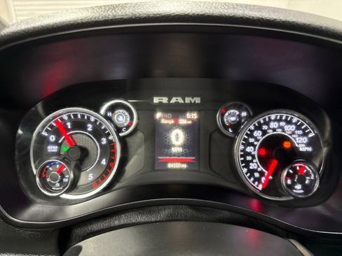 Used 2024 RAM 2500 Tradesman w/ Chrome Appearance Group image 16