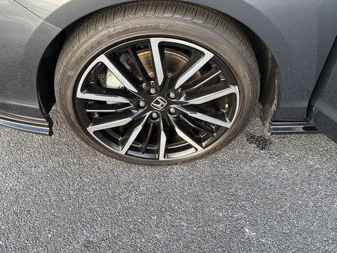 Used 2023 Honda Accord Touring image 37