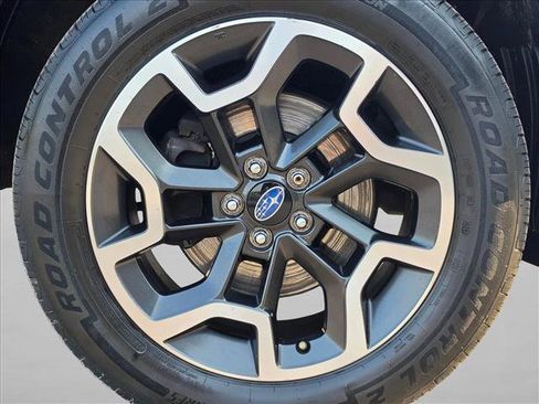 Used 2016 Subaru Crosstrek 2.0i Premium AWD/4WD image 9