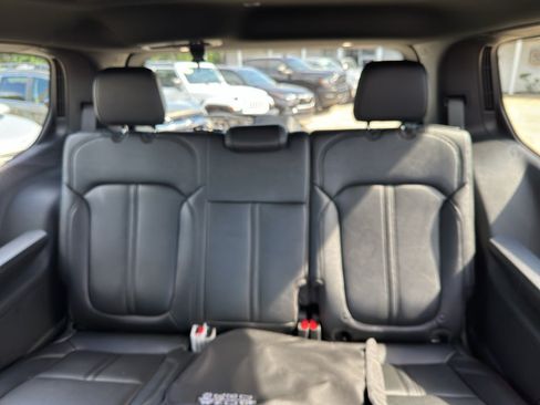 New 2026 Jeep Grand Wagoneer Limited AWD/4WD image 25