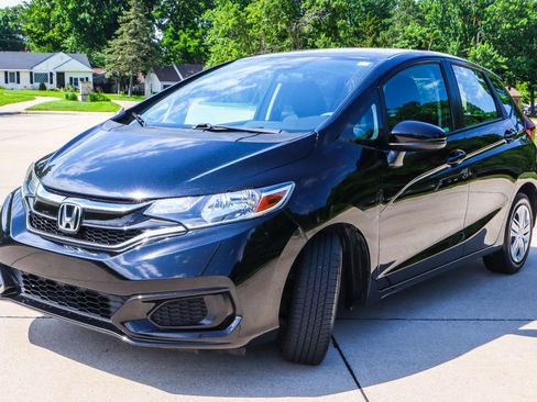 Used 2019 Honda Fit LX image 3
