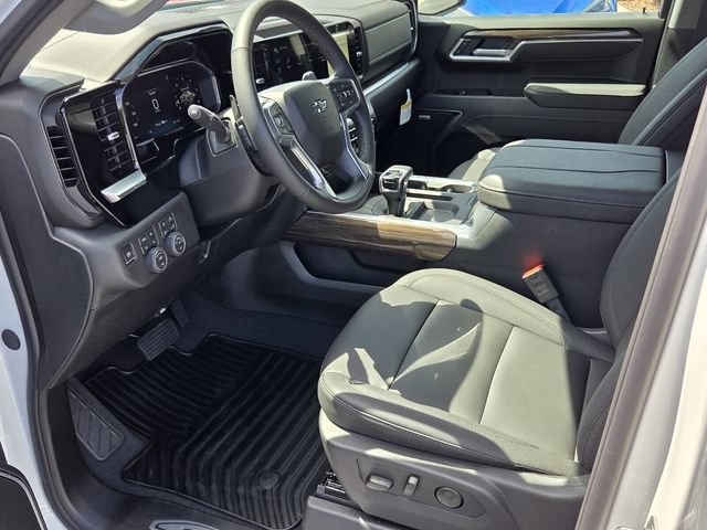 New 2026 Chevrolet Silverado 1500 RST w/ Safety Package AWD/4WD image 6