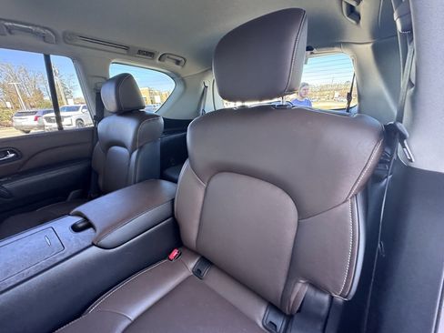 Used 2021 INFINITI QX80 Premium Select w/ Cargo Package image 16