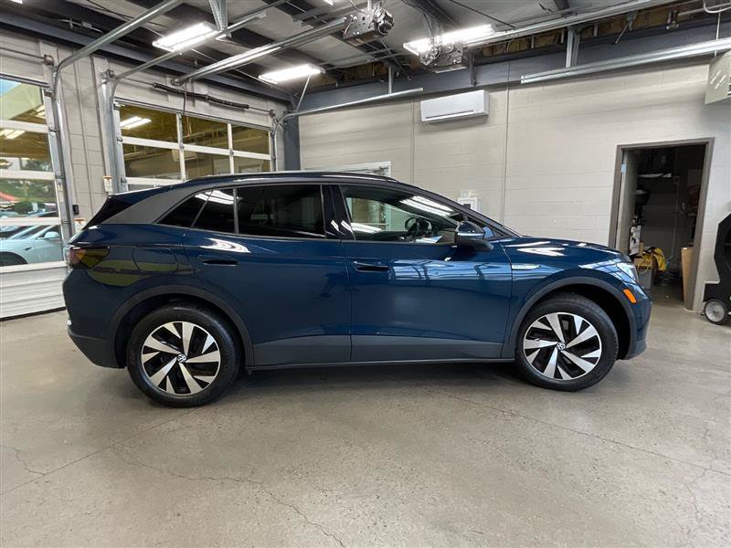 Used 2023 Volkswagen ID.4 Pro AWD/4WD image 6