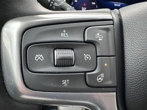 Used 2023 Chevrolet Silverado 1500 LT image 21