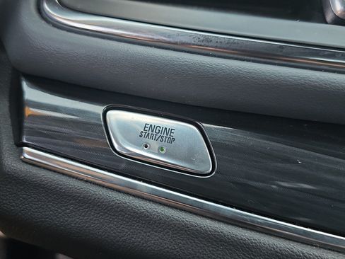 Used 2023 Buick Enclave Essence w/ Experience Buick Package FWD image 30
