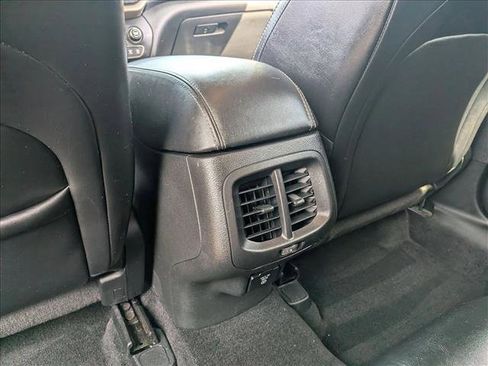 Used 2014 Jeep Cherokee Limited image 18