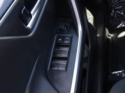 Used 2025 Toyota RAV4 XLE w/ Convenience Package FWD image 38
