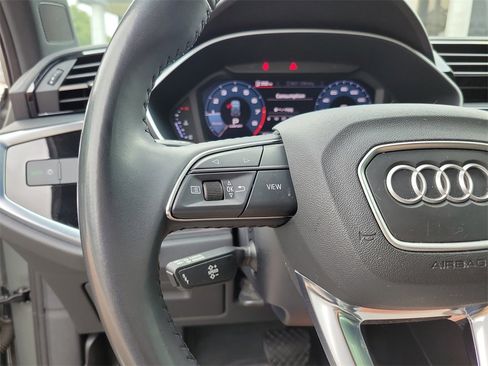 Used 2020 Audi Q3 2.0T Premium w/ Convenience Package image 29
