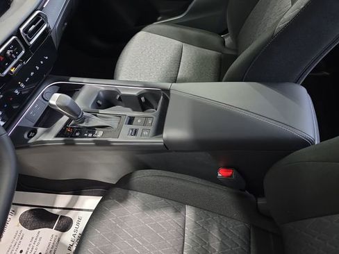 New 2026 Nissan Sentra SV w/ SV Convenience Package FWD image 21