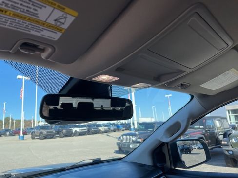 Used 2022 Ford Ranger XLT w/ Equipment Group 301A Mid image 18