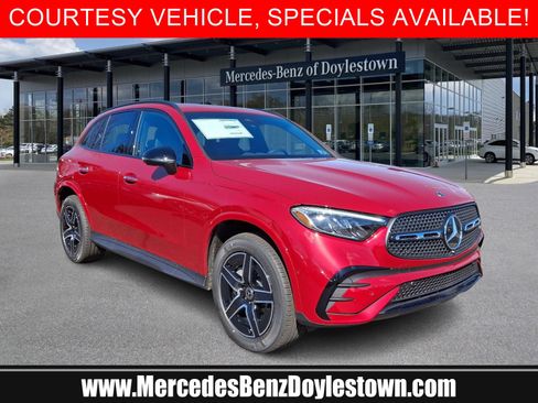 New 2025 Mercedes-Benz GLC 300 4MATIC image 1