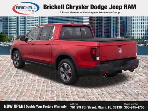 Used 2025 Honda Ridgeline RTL image 3