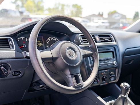 Used 2014 Volkswagen Jetta S FWD image 14
