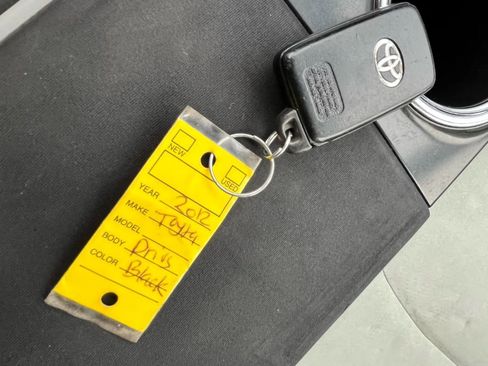 Used 2012 Toyota Prius V Three FWD image 16