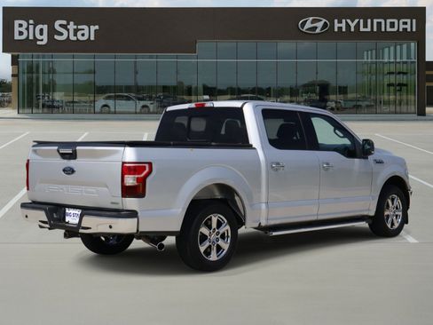 Used 2018 Ford F150 XLT w/ Equipment Group 302A Luxury RWD image 4