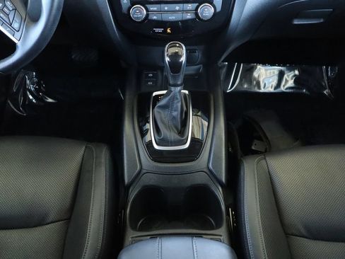 Used 2022 Nissan Rogue Sport SL w/ Premium Package AWD/4WD image 32