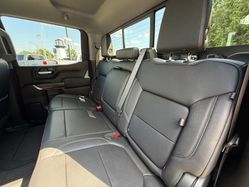 Used 2021 GMC Sierra 1500 SLT w/ SLT Premium Plus Package AWD/4WD image 11