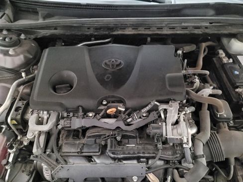 Used 2019 Toyota Camry LE FWD image 30