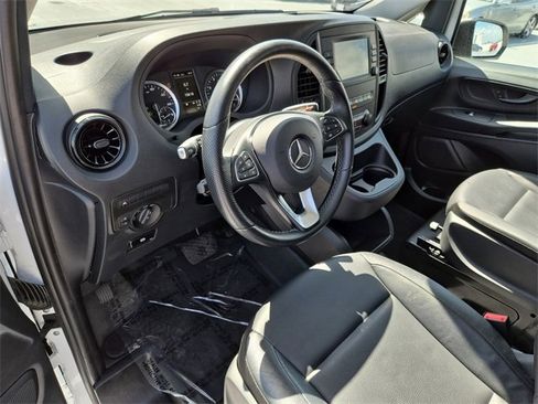 Used 2023 Mercedes-Benz Metris Passenger image 16