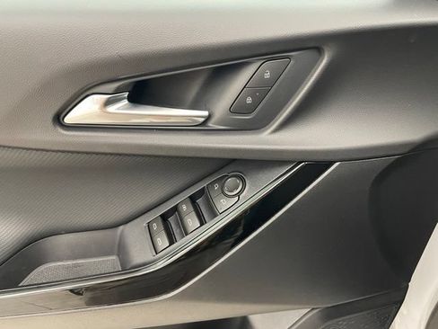 New 2026 Chevrolet Equinox LT AWD/4WD image 9