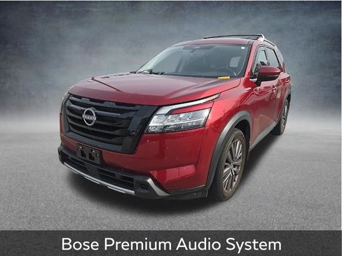 Used 2023 Nissan Pathfinder SL w/ SL Premium Package image 4