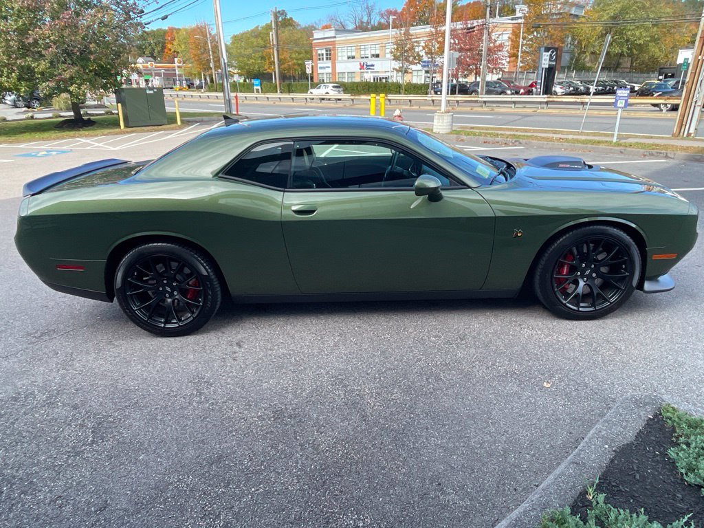 Used 2018 Dodge Challenger R/T Scat Pack RWD image 7