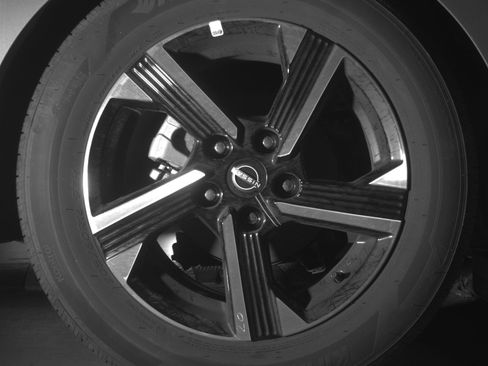 Used 2025 Nissan Sentra SV FWD image 15