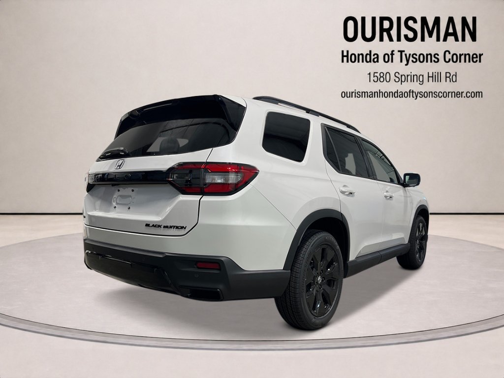 New 2026 Honda Pilot Black Edition image 3