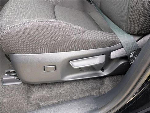 New 2025 Toyota 4Runner SR5 image 4