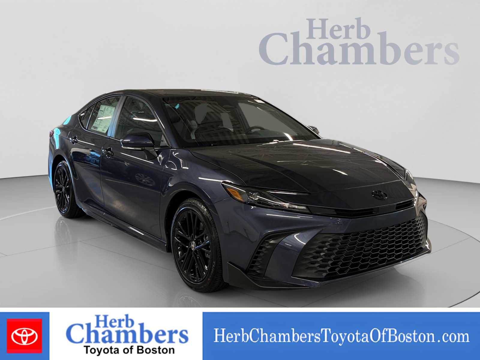 Used 2026 Toyota Camry SE w/ Multimedia Upgrade Package FWD image 1
