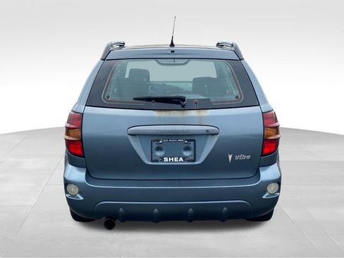 Used 2006 Pontiac Vibe w/ Sun And Sound Package FWD image 11