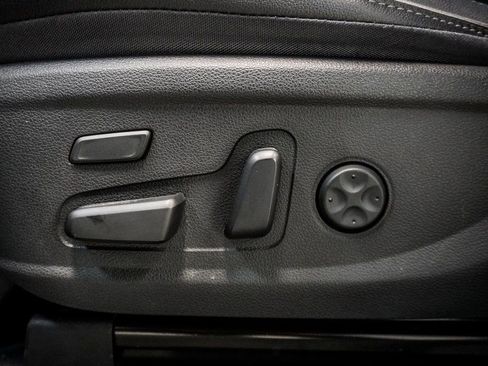 Used 2023 Hyundai Santa Fe Limited image 7